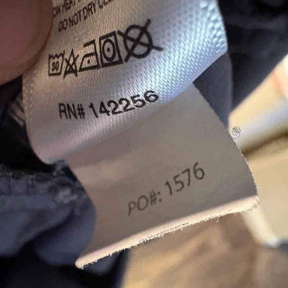 Figs V Neck Scrub Top Gray Grey Women Small Front Pockets PO 1576 - Picture 3 of 5